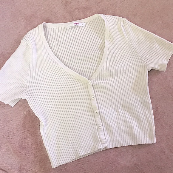 SUPRE Tops - Short Sleeve White Button Up Knit Crop
